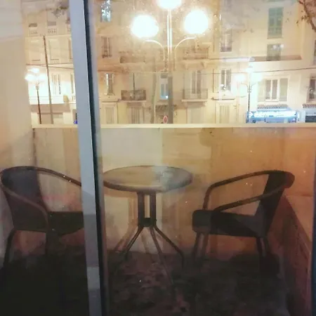 Centre Avec Terrasse * Cannes
